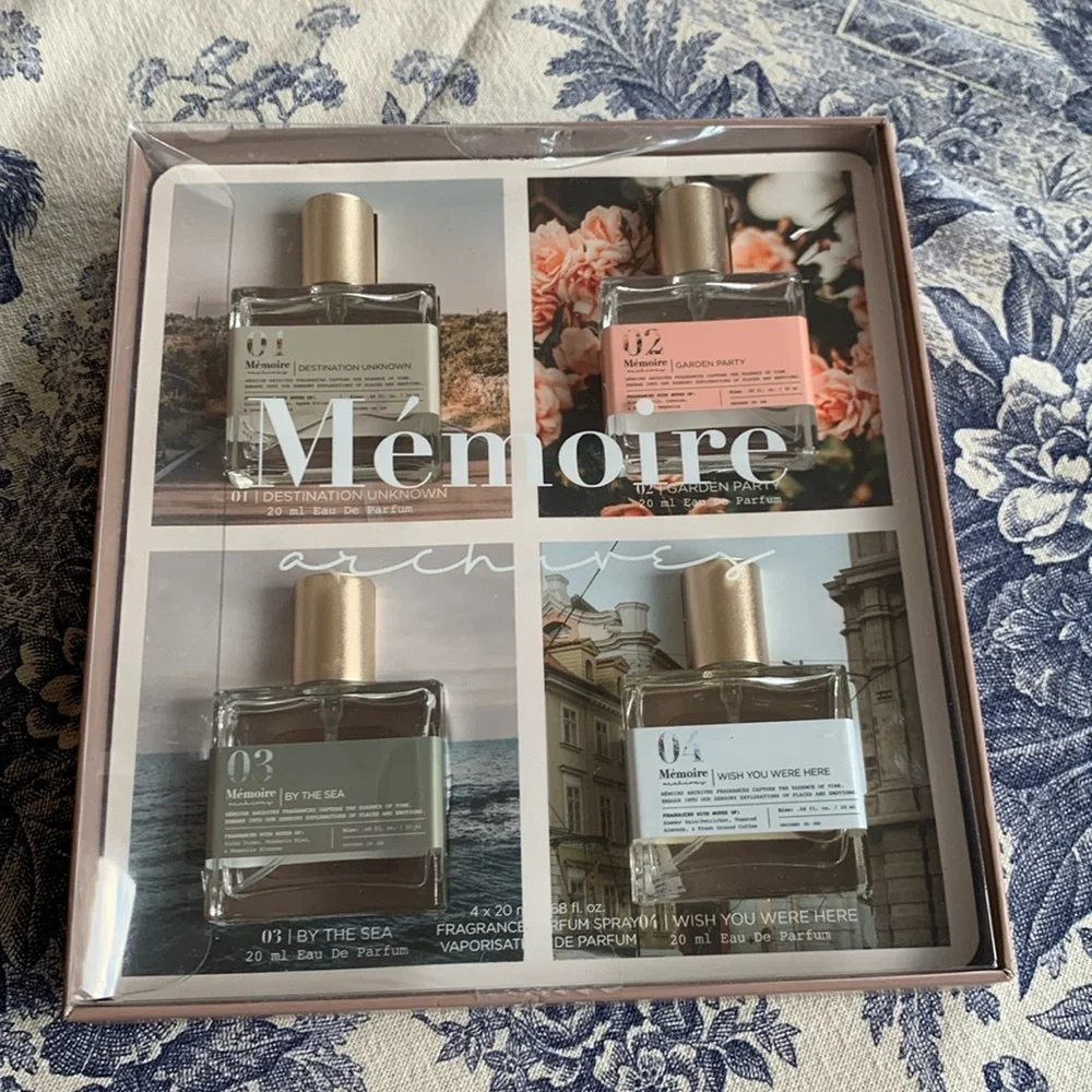 Memoire Archives Perfume Discovery Set Four Travel Size Fragrances NIB